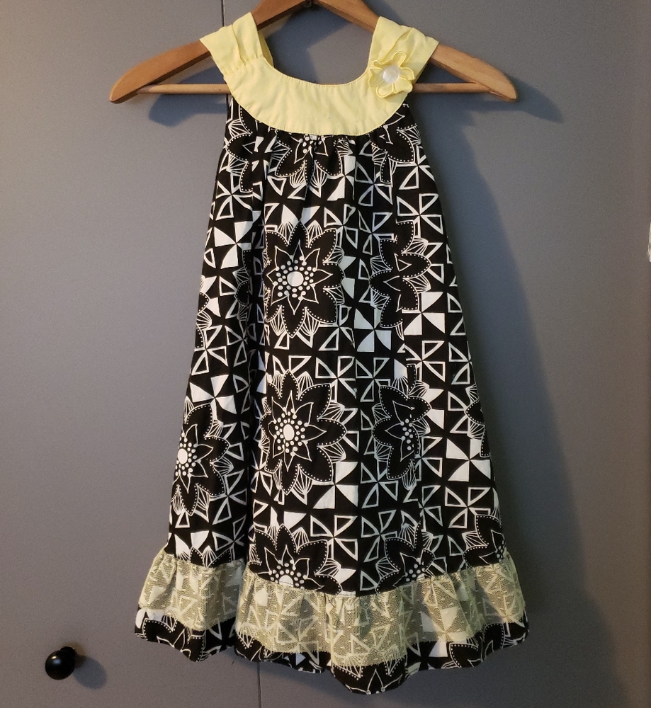 Sz 5/6 Penny M Dress